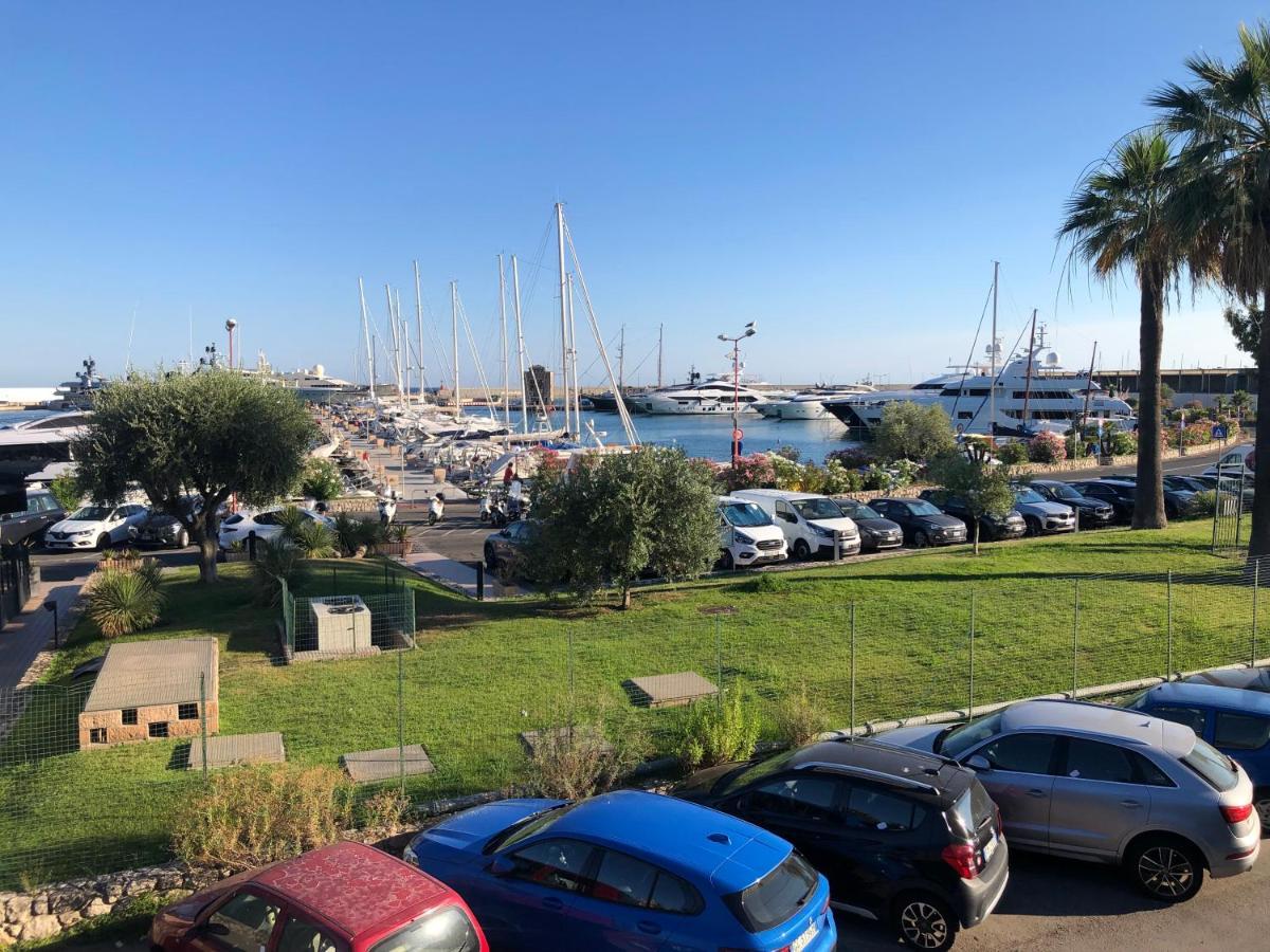 Centrally Located Apt By Harbour With Elevator Sanremo Exterior photo